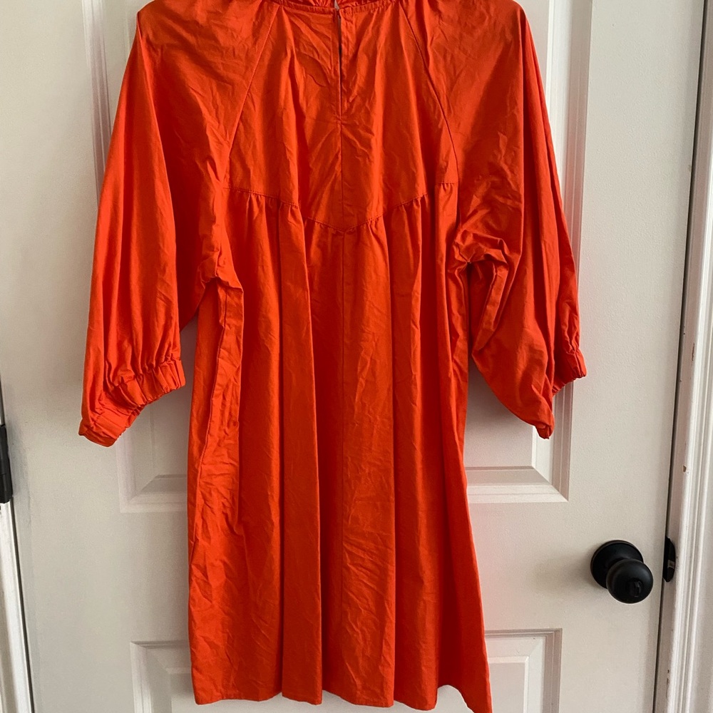 *NWOT* RUFFLE TUNIC TOP - Picture 4 of 4